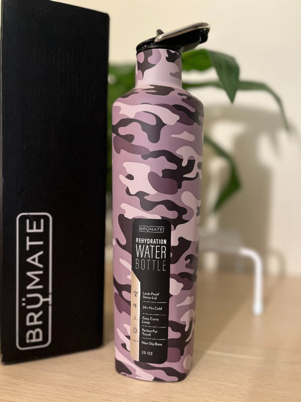 BNIB Brumate Mauve Camo Rehydration Bottle 25oz